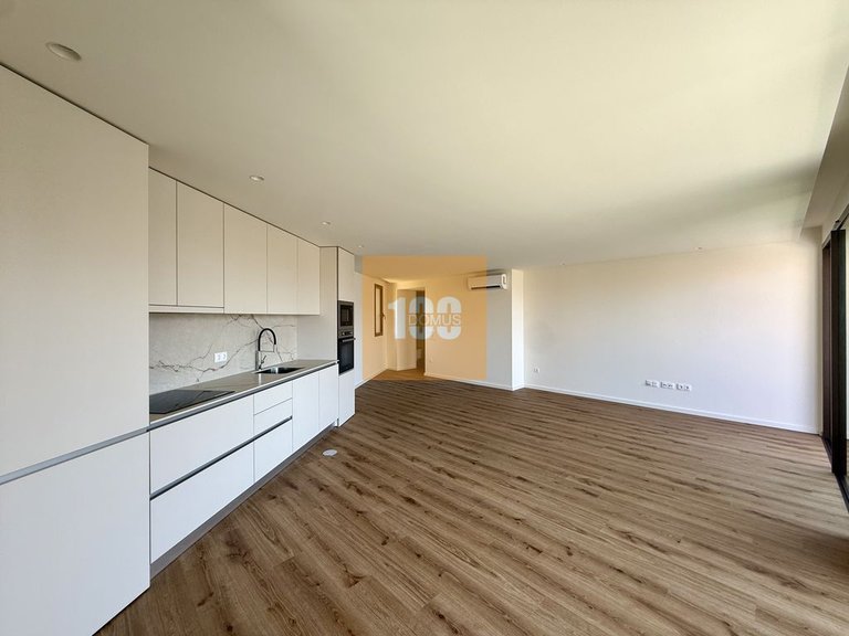 Apartment for Sale in Arcozelo, Porto 2