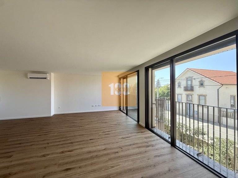 Apartment for Sale in Arcozelo, Porto 8