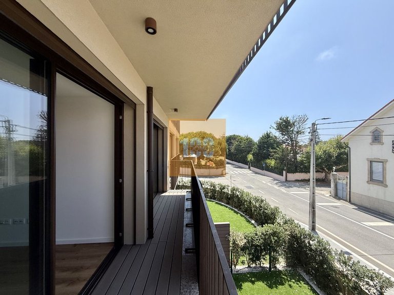 Apartment for Sale in Arcozelo, Porto 11