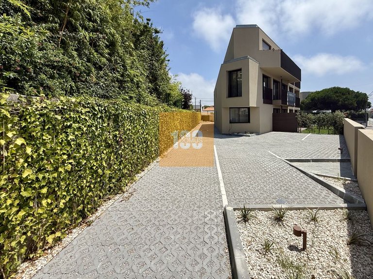 Apartment for Sale in Arcozelo, Porto 26