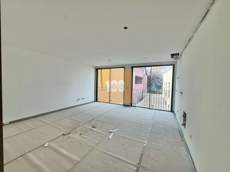 Apartment for Sale in Matosinhos, Porto 3