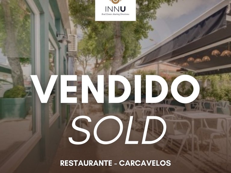 Commercial for Sale in Carcavelos E Parede, Lisbon 1