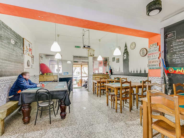 Commercial for Sale in Cascais E Estoril, Lisbon 6
