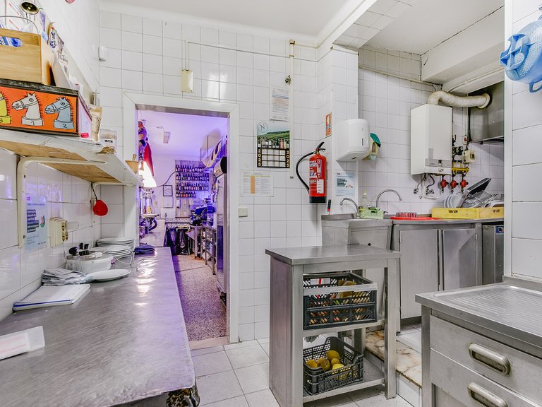 Commercial for Sale in Cascais E Estoril, Lisbon 20