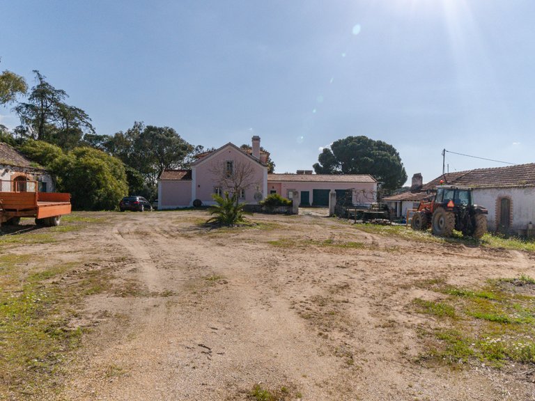 Country House for Sale in Cidade De Santarém, Santarém 58