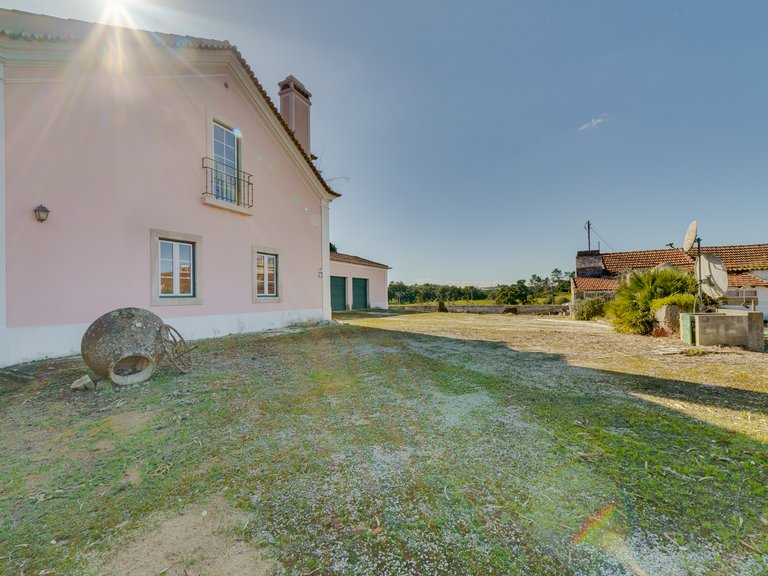 Country House for Sale in Cidade De Santarém, Santarém 66