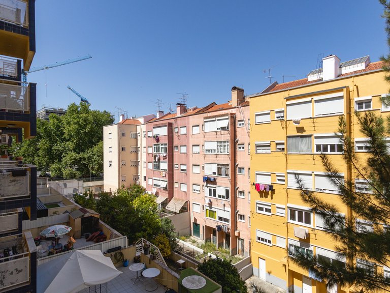 Apartment for Sale in Beato, Lisbon 35