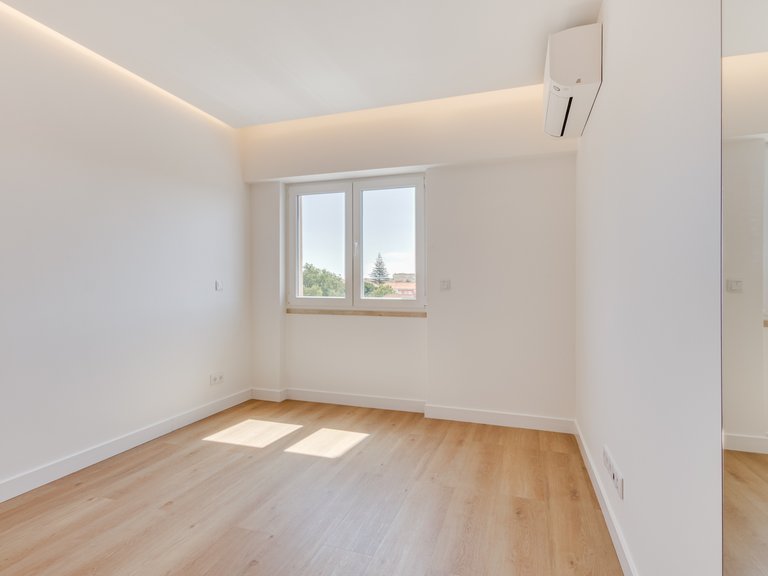 Apartment for Sale in Alvalade, Lisbon 17