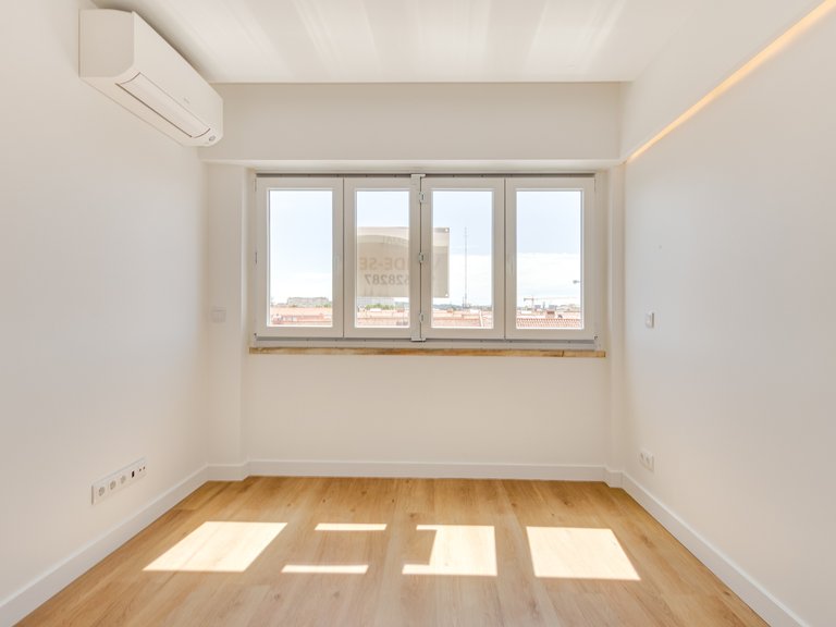 Apartment for Sale in Alvalade, Lisbon 23