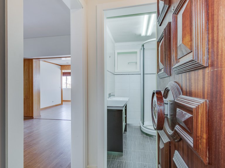 Apartment for Sale in São Domingos De Benfica, Lisbon 2