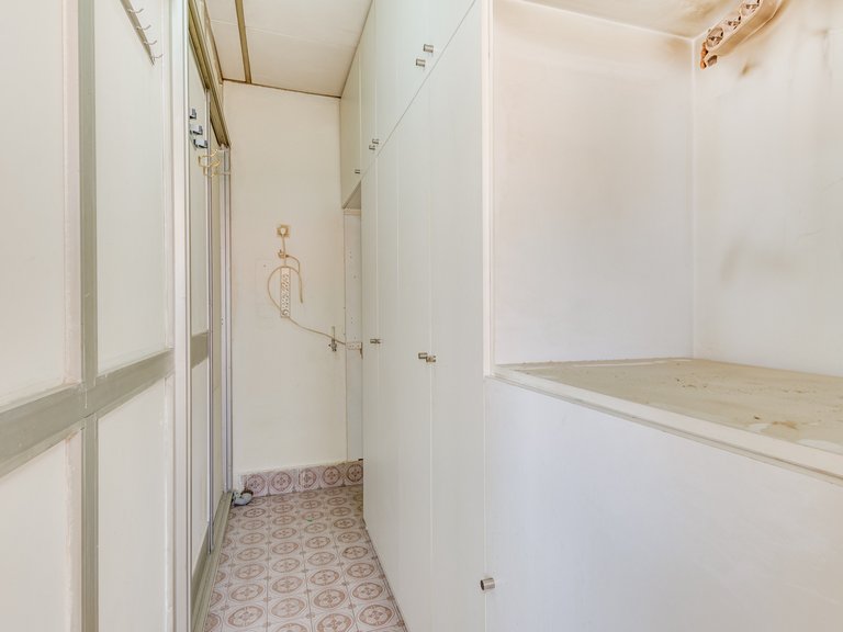 Apartment for Sale in São Domingos De Benfica, Lisbon 17
