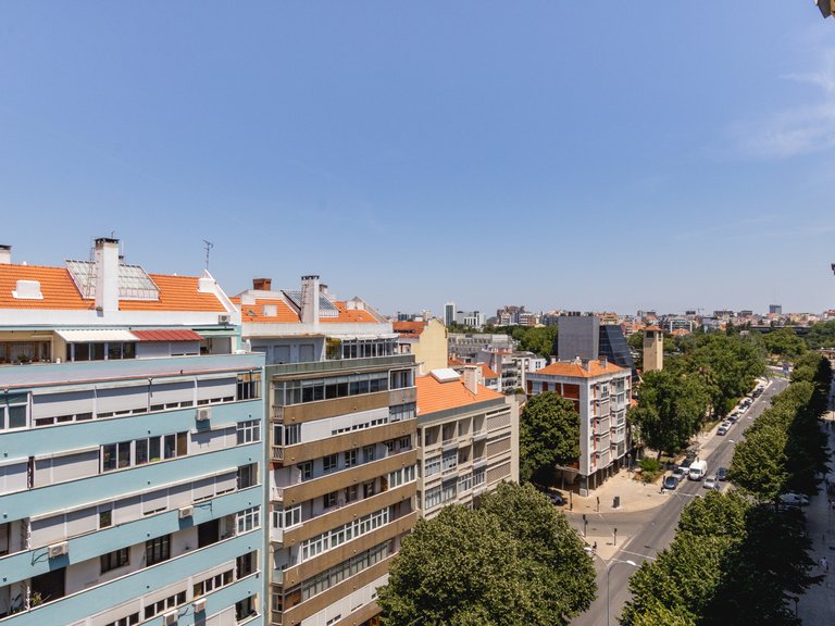 Apartment for Sale in São Domingos De Benfica, Lisbon 23