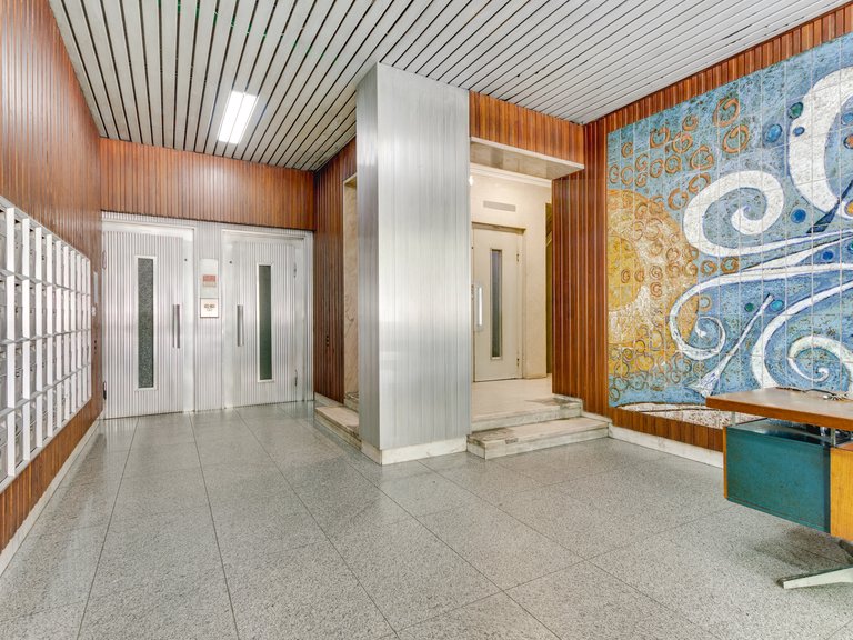 Apartment for Sale in São Domingos De Benfica, Lisbon 26