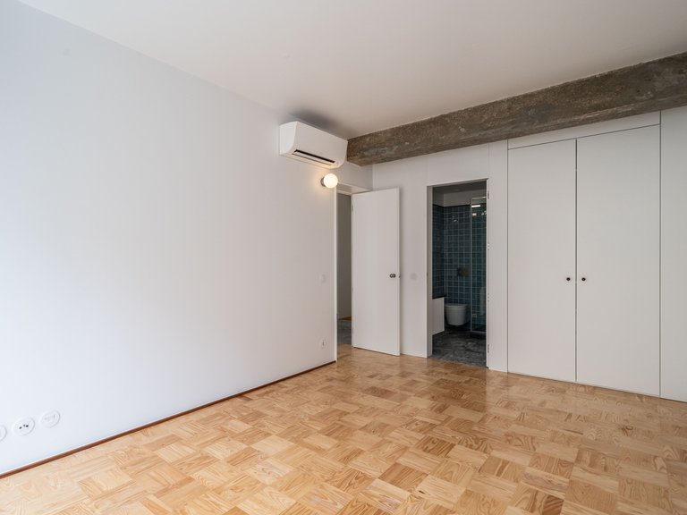 Apartment for Sale in Cedofeita, Santo Ildefonso, Sé, Miragaia, São Nicolau e Vitória, Porto, Porto 11