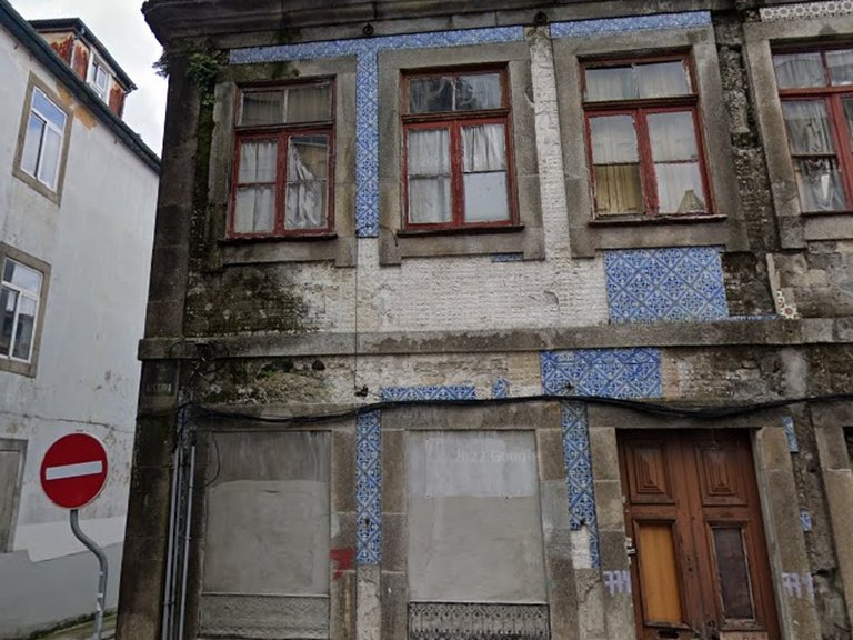 Commercial for Sale in Bonfim, Porto, Porto 1