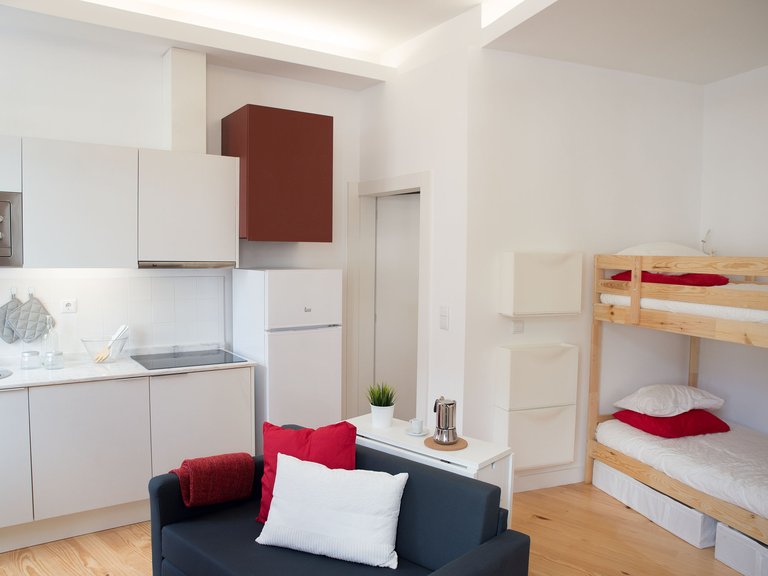 Commercial for Sale in Bonfim, Porto, Porto 7
