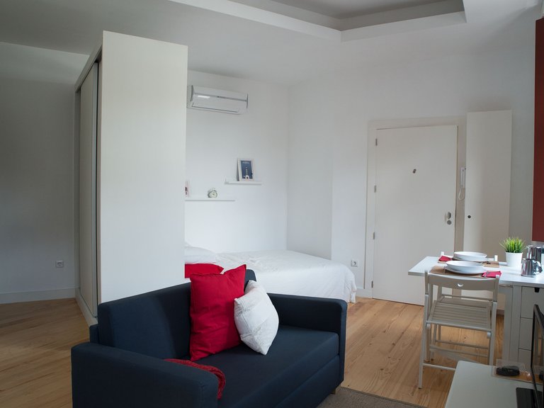 Commercial for Sale in Bonfim, Porto, Porto 10