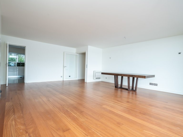 Apartment for Sale in Lordelo do Ouro e Massarelos, Porto, Porto 7