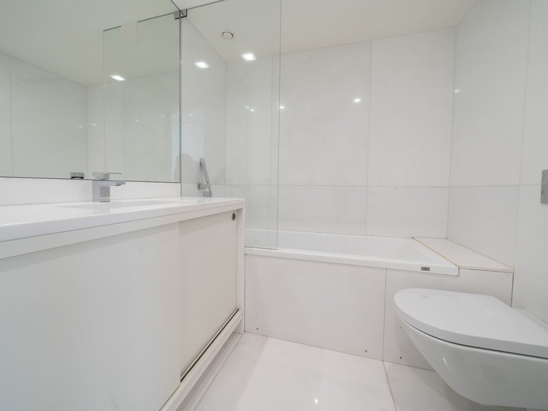 Apartment for Sale in Lordelo do Ouro e Massarelos, Porto, Porto 26