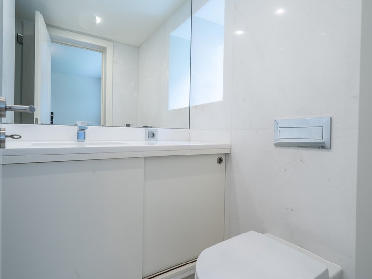 Apartment for Sale in Lordelo do Ouro e Massarelos, Porto, Porto 28