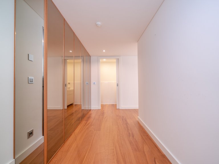 Apartment for Sale in Lordelo do Ouro e Massarelos, Porto, Porto 30