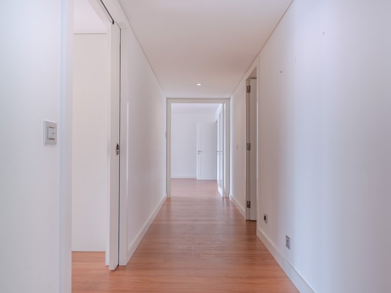 Apartment for Sale in Lordelo do Ouro e Massarelos, Porto, Porto 32