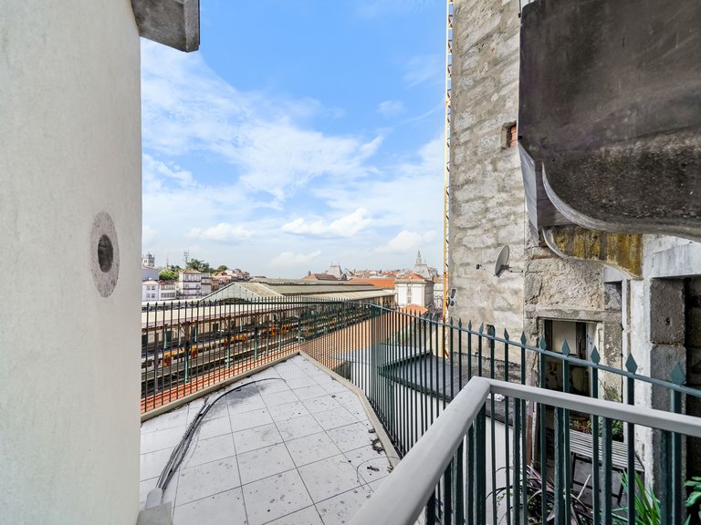 Apartment for Sale in Cedofeita, Santo Ildefonso, Sé, Miragaia, São Nicolau e Vitória, Porto, Porto 17