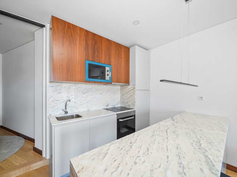 Apartment for Sale in Cedofeita, Santo Ildefonso, Sé, Miragaia, São Nicolau e Vitória, Porto, Porto 2