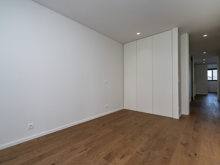 Apartment for Sale in Matosinhos e Leça da Palmeira, Matosinhos, Porto 15