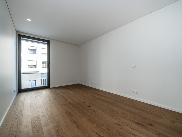 Apartment for Sale in Matosinhos e Leça da Palmeira, Matosinhos, Porto 16