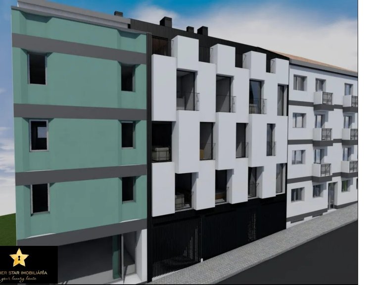 Commercial for Sale in Cedofeita, Santo Ildefonso, Sé, Miragaia, São Nicolau e Vitória, Porto, Porto 3