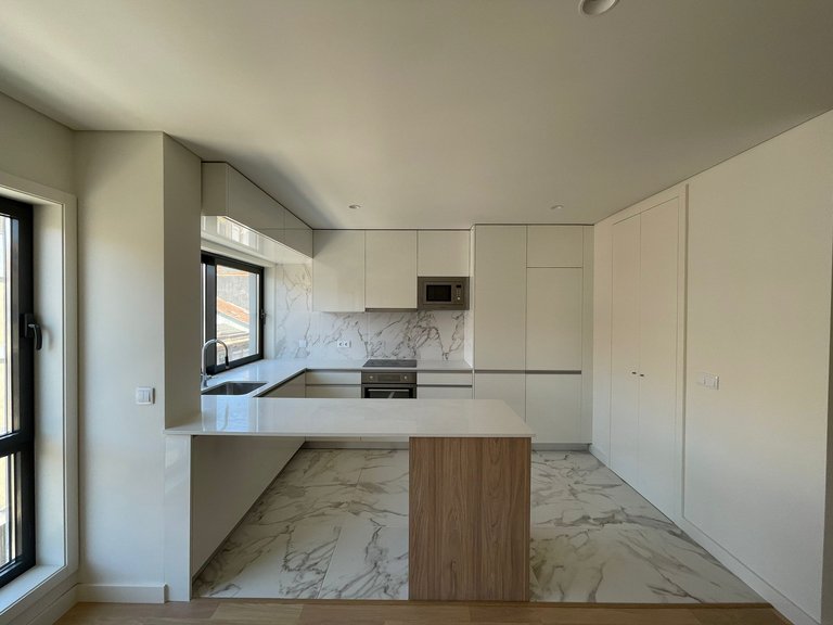 Apartment for Sale in Cedofeita, Santo Ildefonso, Sé, Miragaia, São Nicolau e Vitória, Porto, Porto 5