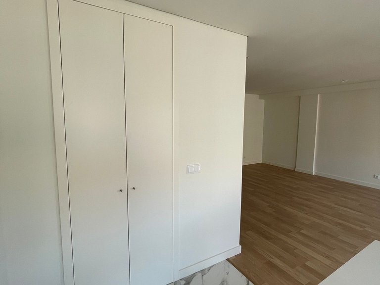 Apartment for Sale in Cedofeita, Santo Ildefonso, Sé, Miragaia, São Nicolau e Vitória, Porto, Porto 8