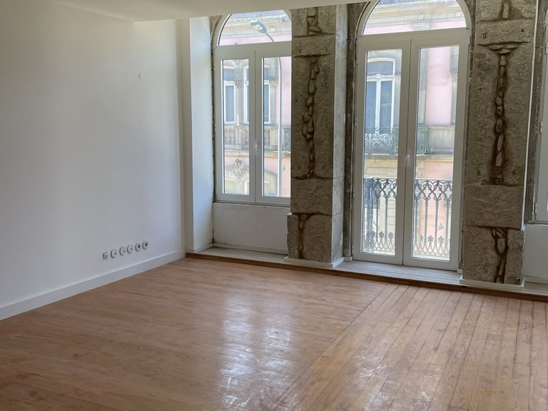 Commercial for Sale in Cedofeita, Santo Ildefonso, Sé, Miragaia, São Nicolau e Vitória, Porto, Porto 9