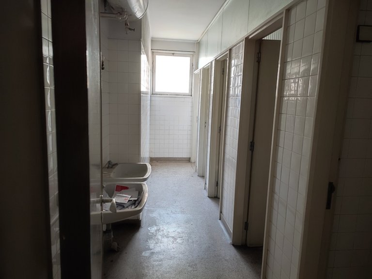 Commercial for Sale in Cedofeita, Santo Ildefonso, Sé, Miragaia, São Nicolau e Vitória, Porto, Porto 13