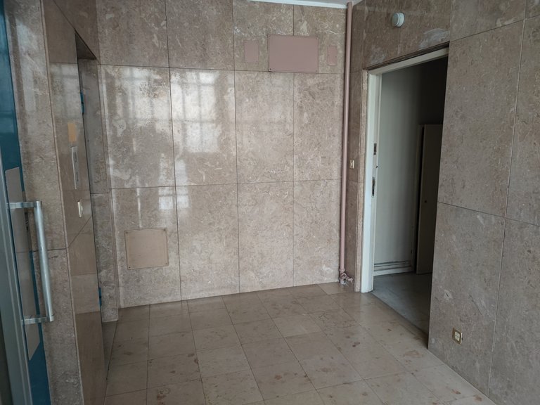 Commercial for Sale in Cedofeita, Santo Ildefonso, Sé, Miragaia, São Nicolau e Vitória, Porto, Porto 14