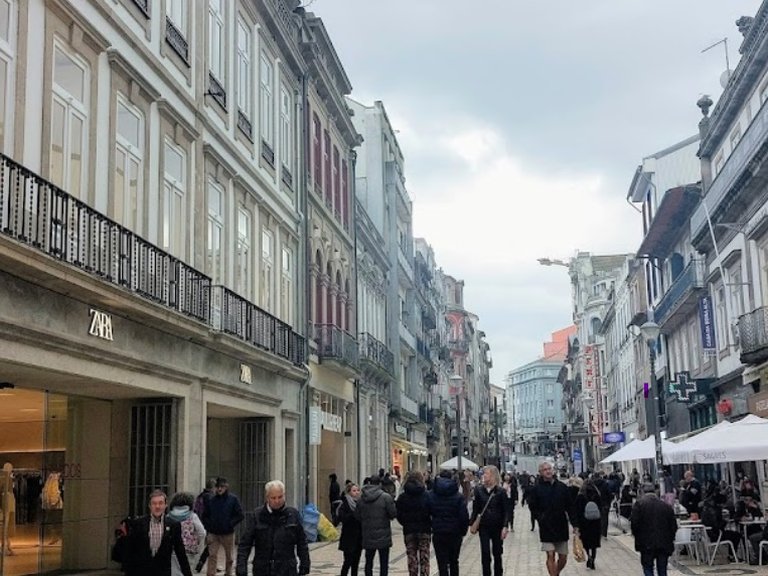 Commercial for Sale in Cedofeita, Santo Ildefonso, Sé, Miragaia, São Nicolau e Vitória, Porto, Porto 2