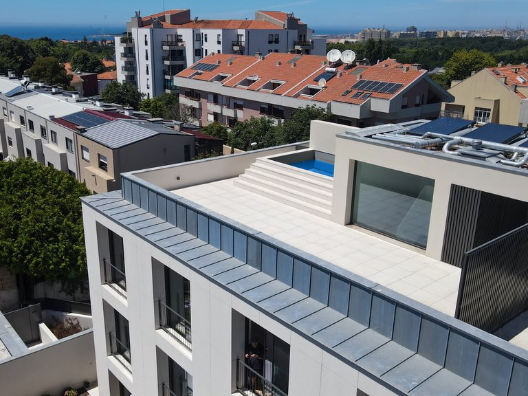 Apartment for Sale in Aldoar, Foz do Douro e Nevogilde, Porto, Porto 1