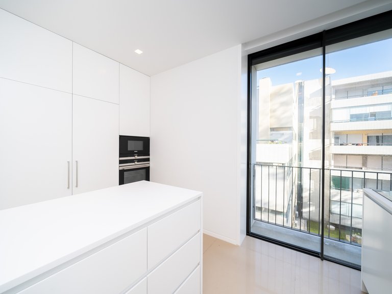 Apartment for Sale in Aldoar, Foz do Douro e Nevogilde, Porto, Porto 8