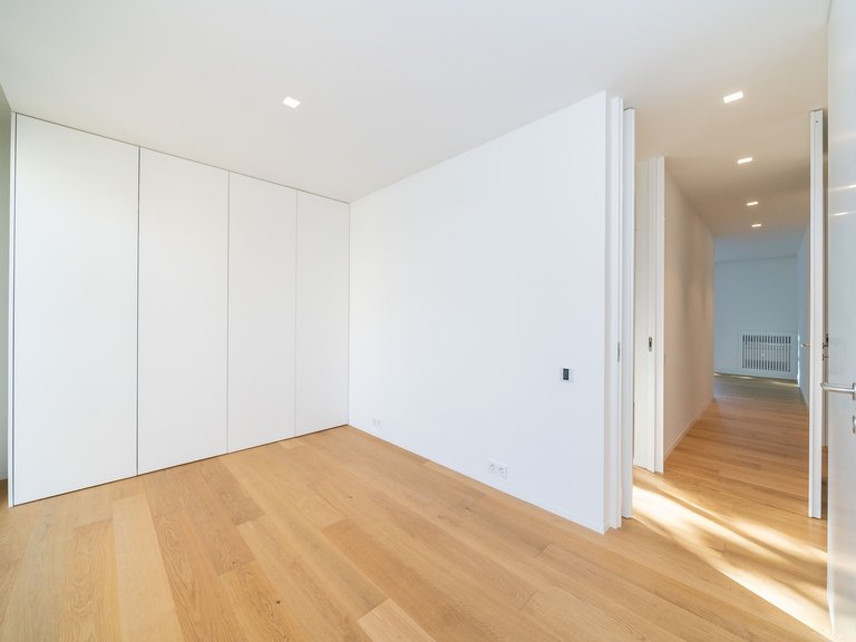 Apartment for Sale in Aldoar, Foz do Douro e Nevogilde, Porto, Porto 24