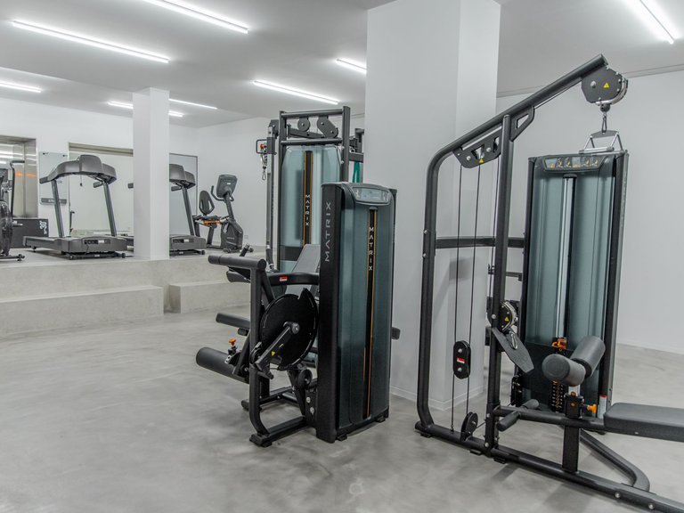 Commercial for Sale in Ramalde, Porto, Porto 11