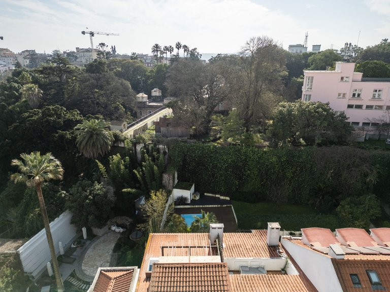 Apartment for Sale in Santo António, Lisboa, Lisbon 40