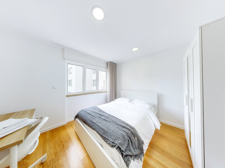 Apartment for Sale in Avenidas Novas, Lisboa, Lisbon 19