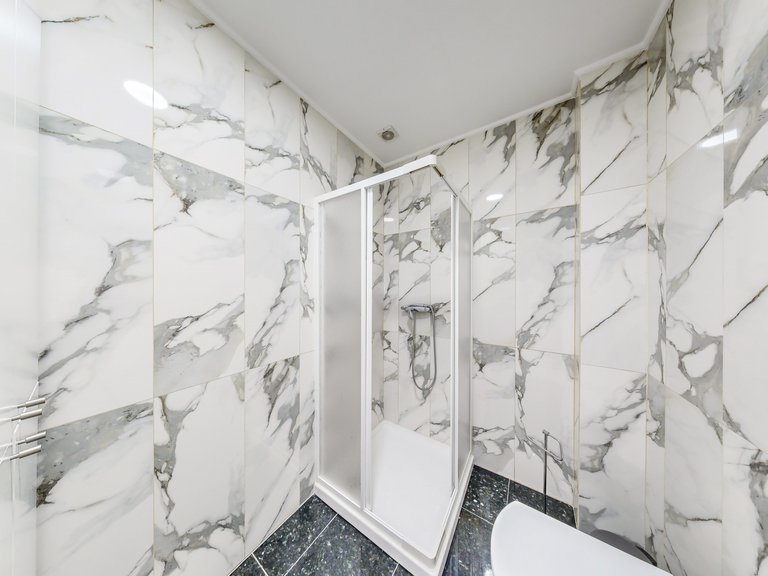 Apartment for Sale in Avenidas Novas, Lisboa, Lisbon 26