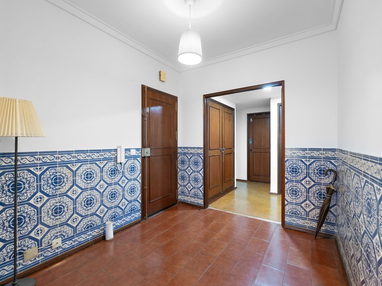 Apartment for Sale in Alvalade, Lisboa, Lisbon 5