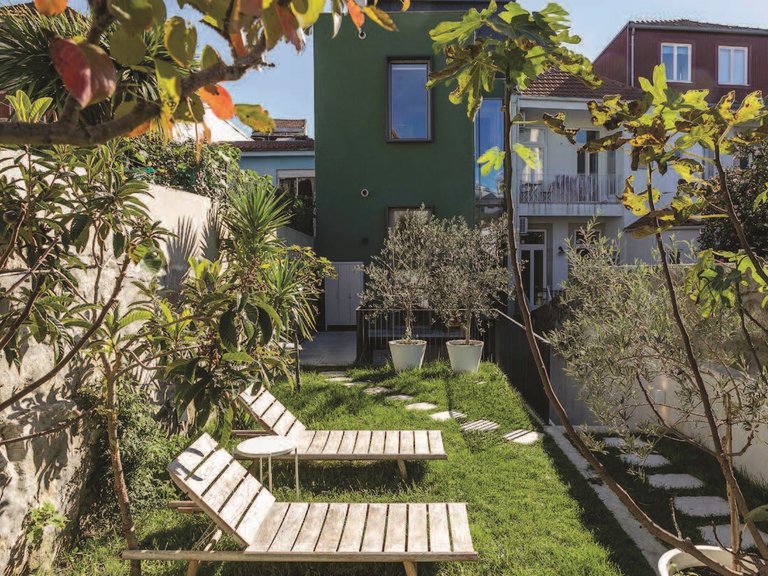 Commercial for Sale in Bonfim, Porto, Porto 1