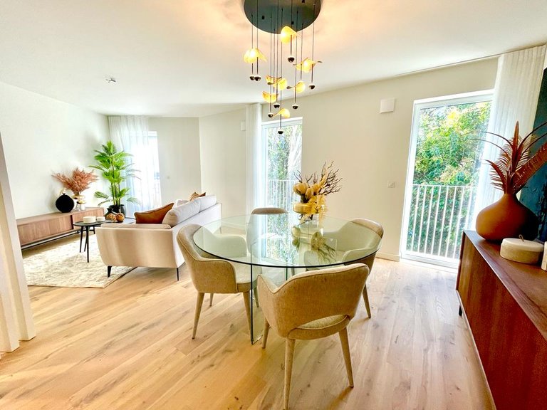 Apartment for Sale in Areeiro, Lisboa, Lisbon 1