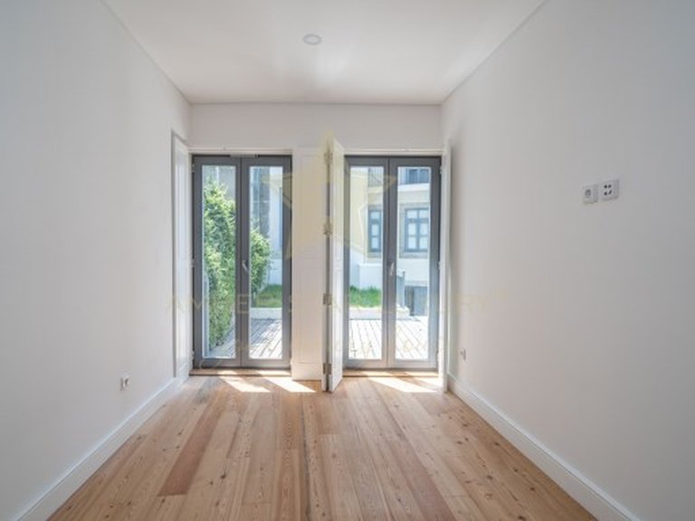 Apartment for Sale in Cedofeita, Santo Ildefonso, Sé, Miragaia, São Nicolau e Vitória, Porto, Porto 22