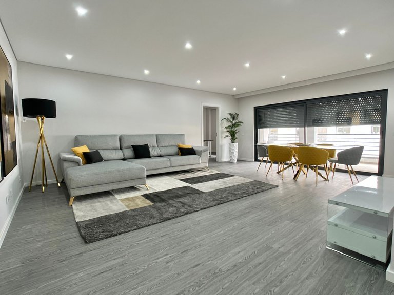Apartment for Sale in Quelfes, Olhão, Algarve 1