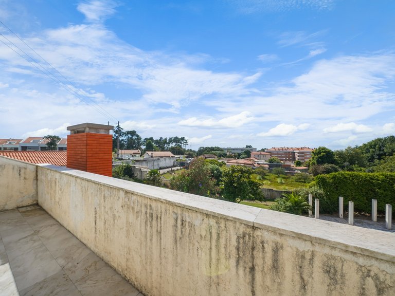 Town House for Sale in Arcozelo, Vila Nova De Gaia, Porto 33